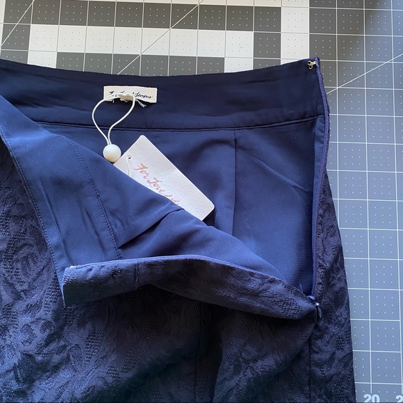 NWT For Love and Lemons Skirt size Medium - Picture 6 of 10